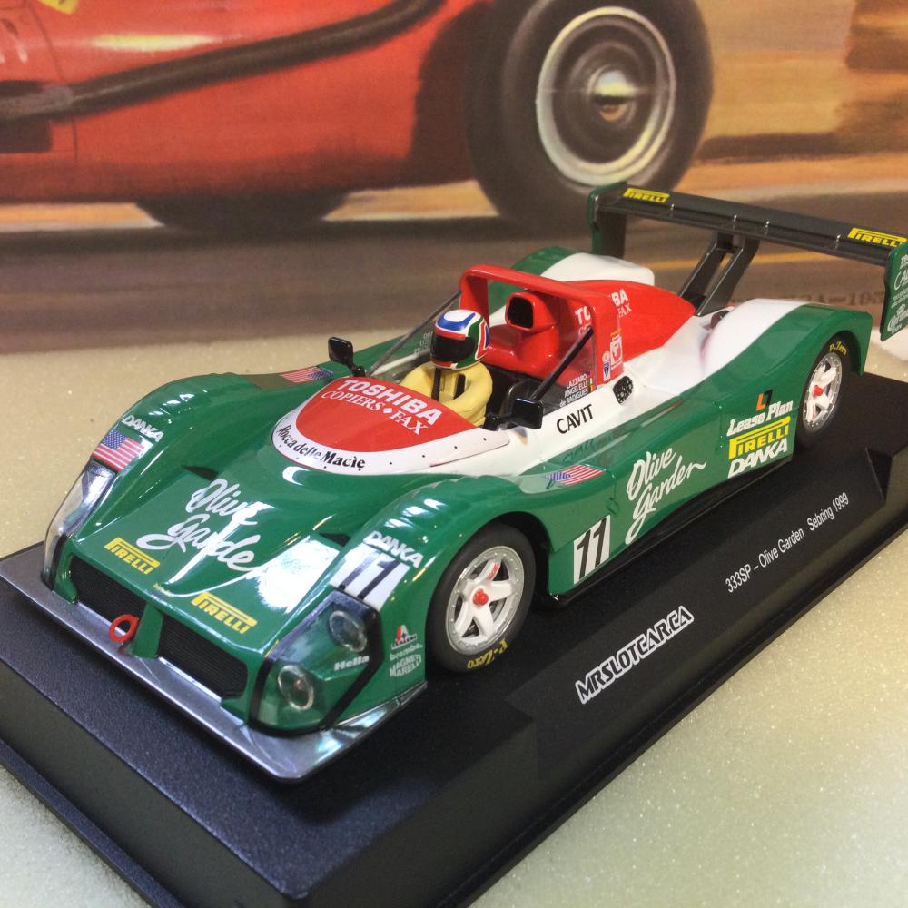 MR Slot Car Ferrari 333SP 11 Watching The Wheels