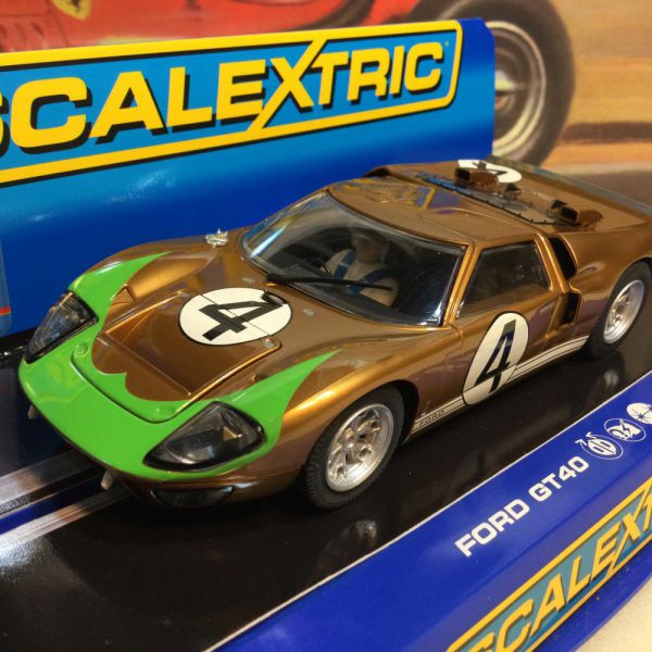 Scalextric Ford GT 40 Mark II #4