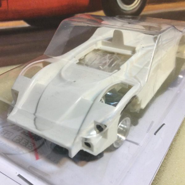 Revo Ferrari 333 White Kit A